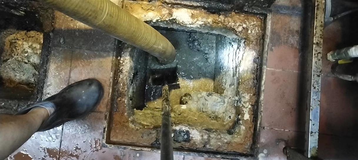 布拖化油池清理-污水池清掏